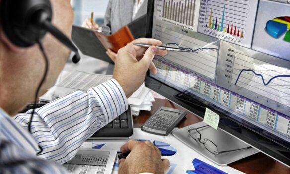 MORBI NON SEM A LACUS PORTA